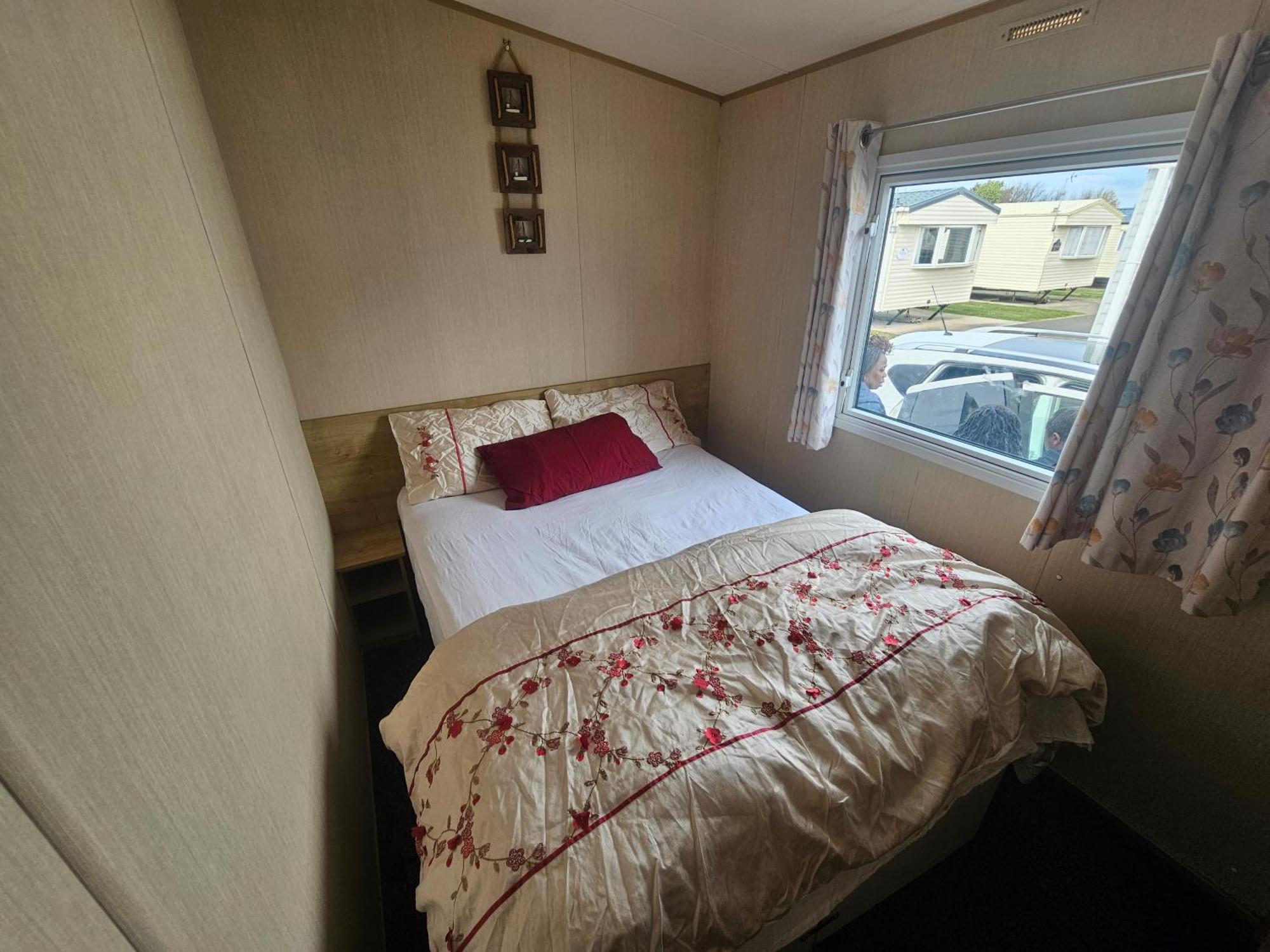 Ose'S Cottage Banks Bagian luar foto